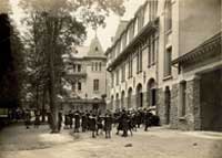 De speelplaats te Saint-Germain-en-Laye.